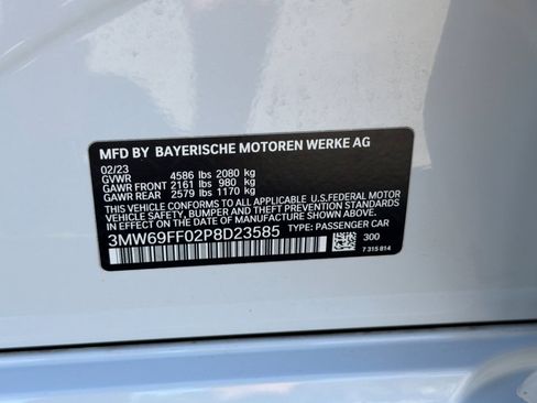 Used 2023 BMW 330i w/ Premium Package image 40