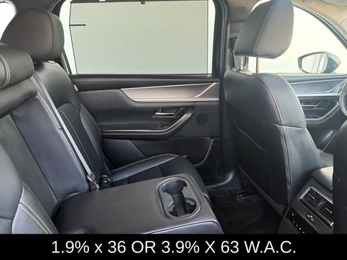 Used 2026 MAZDA CX-90 3.3 Turbo w/ Preferred Package AWD/4WD image 16