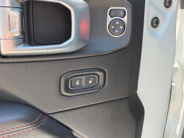 Used 2021 Jeep Gladiator Rubicon AWD/4WD image 15