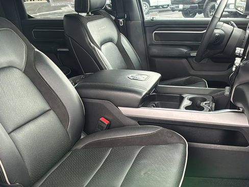 Used 2025 RAM 1500 Laramie image 13