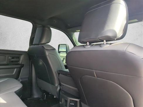 Used 2025 RAM 2500 Tradesman w/ Chrome Appearance Group image 18