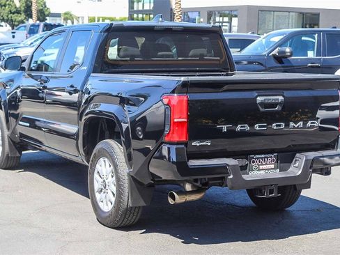 Used 2024 Toyota Tacoma SR5 image 4