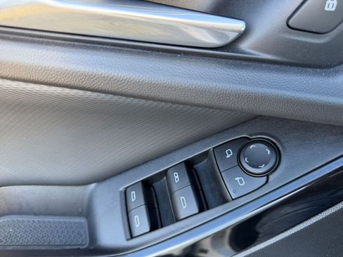 Used 2025 Chevrolet Equinox LT image 20