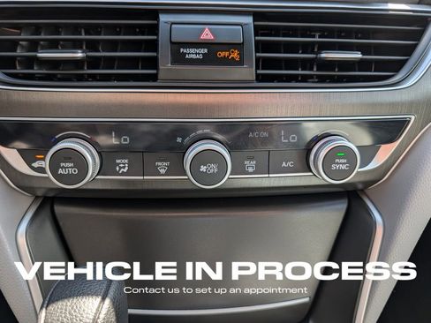 Used 2018 Honda Accord LX image 24