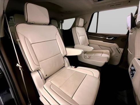 Used 2021 GMC Yukon Denali w/ Denali Ultimate Package AWD/4WD image 27