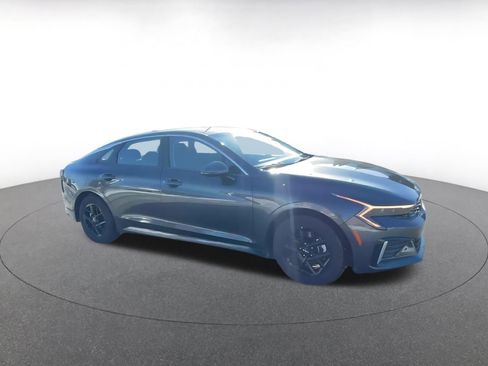 Used 2025 Kia K5 LXS image 2