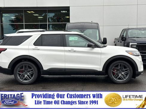 New 2026 Ford Explorer ST w/ Sun And Sound Package image 3