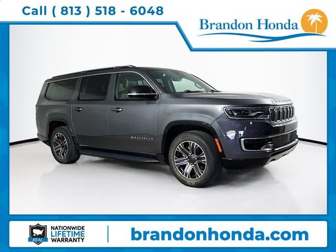 Used 2024 Jeep Wagoneer L Series II image 1