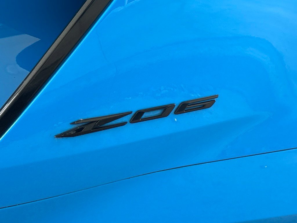 Used 2025 Chevrolet Corvette Z06 RWD image 15