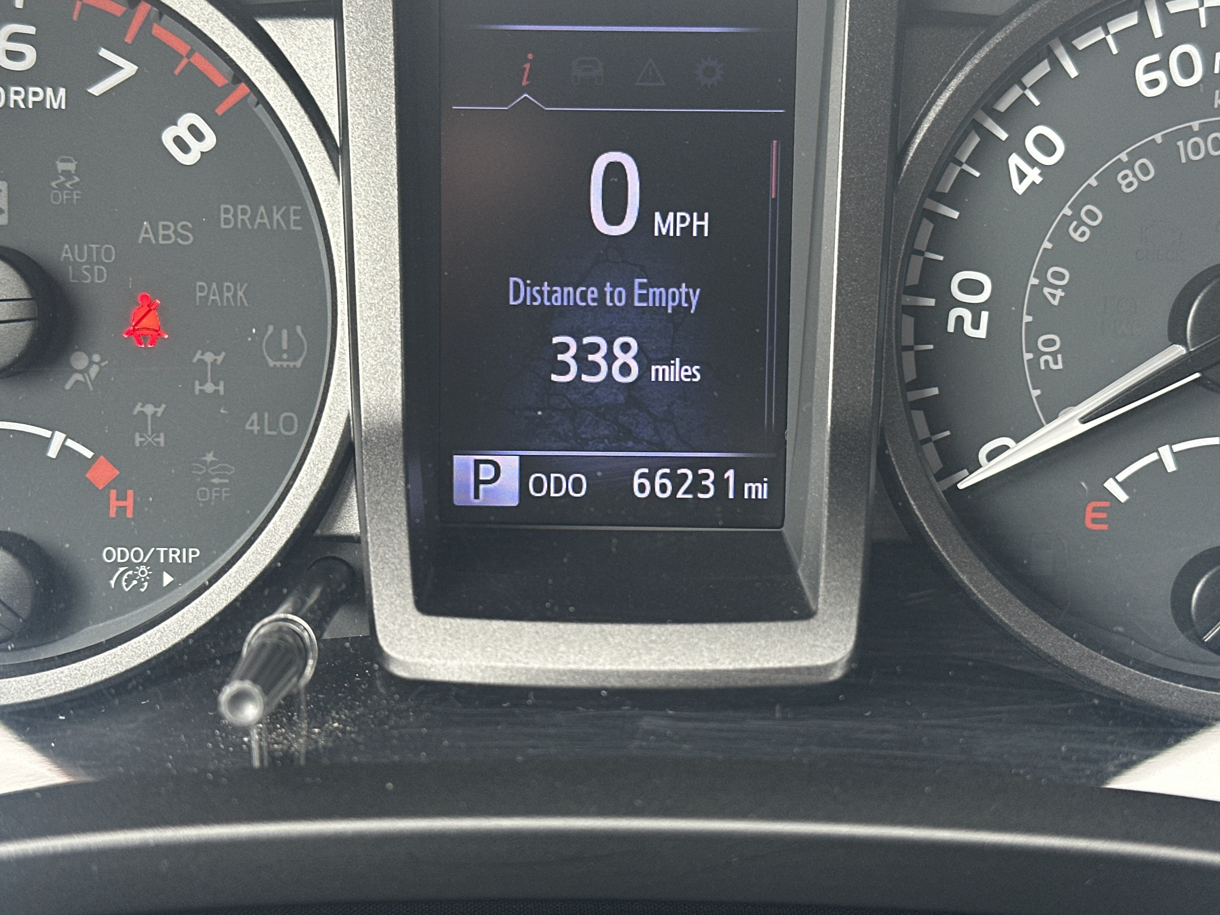 Used 2020 Toyota Tacoma TRD Sport AWD/4WD image 14
