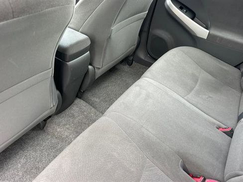 Used 2010 Toyota Prius II image 12