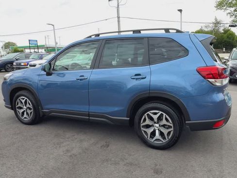 Certified 2023 Subaru Forester Premium AWD/4WD image 6