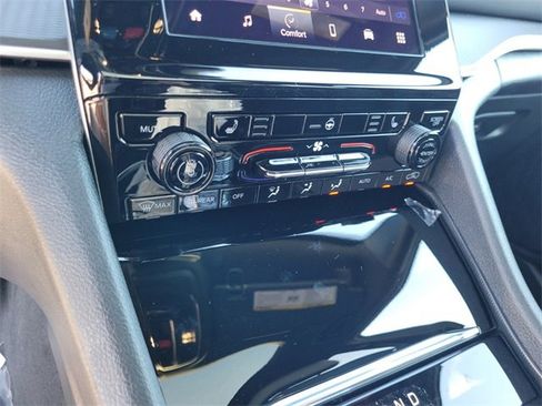 New 2025 Jeep Grand Cherokee Laredo image 25