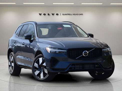 Used 2025 Volvo XC60 T8 Plus w/ Protection Package Premier image 1
