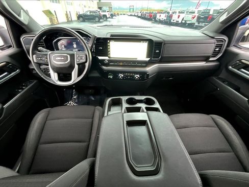 Used 2023 GMC Sierra 1500 Elevation image 16