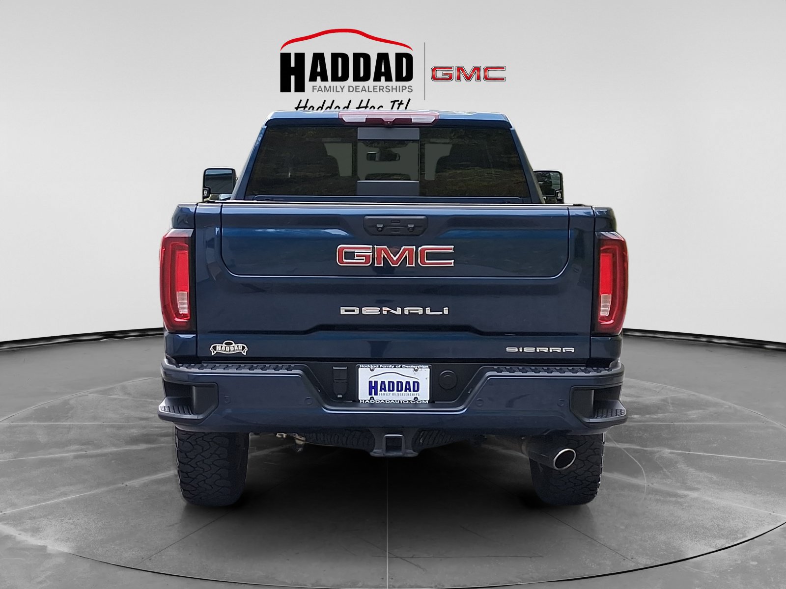 Used 2022 GMC Sierra 2500 Denali AWD/4WD image 3