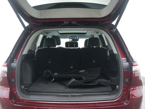 Used 2023 Jeep Grand Cherokee Limited w/ Trailer Tow Prep Group (B) image 16