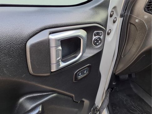 Used 2020 Jeep Wrangler Unlimited Sport AWD/4WD image 21