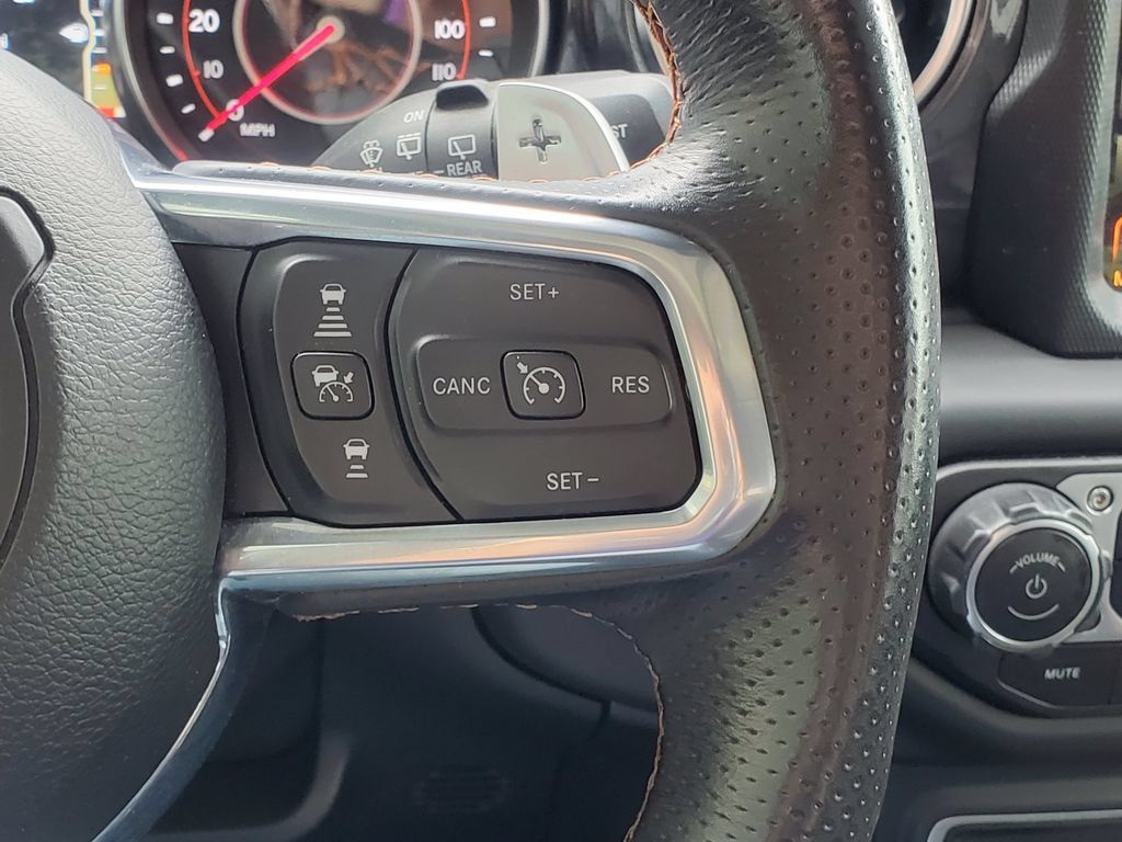 Used 2021 Jeep Wrangler Unlimited Rubicon w/ Dual Top Group AWD/4WD image 12
