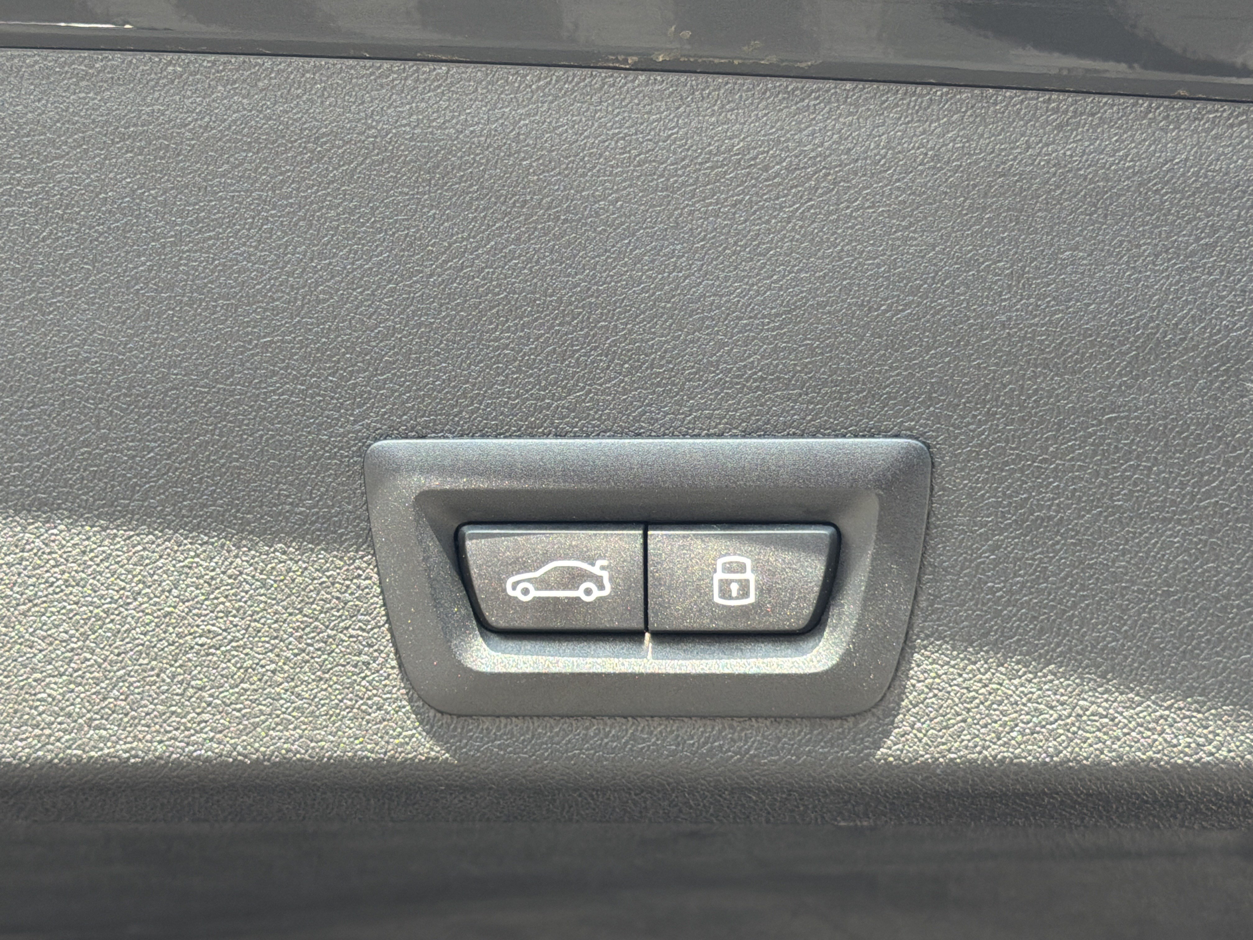 Certified 2025 BMW XM AWD/4WD image 31