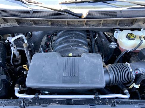 Used 2021 Chevrolet Silverado 1500 LT w/ Z71 Off-Road Package AWD/4WD image 32