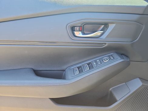 Used 2025 Honda Accord Sport image 13