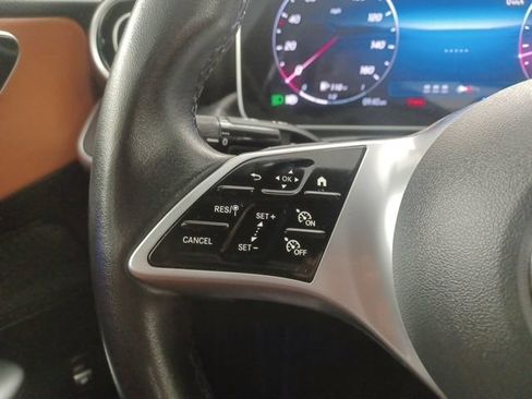 Used 2025 Mercedes-Benz C 300 Sedan image 21