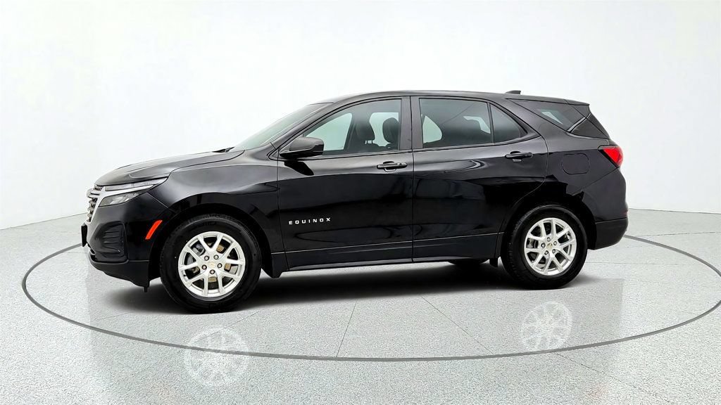 Used 2024 Chevrolet Equinox LS FWD image 8