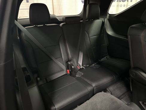 Used 2025 Chevrolet Traverse RS w/ LPO, Floor Liner Package image 22