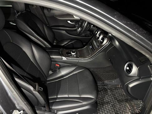 Used 2021 Mercedes-Benz C 300 4MATIC Sedan image 15