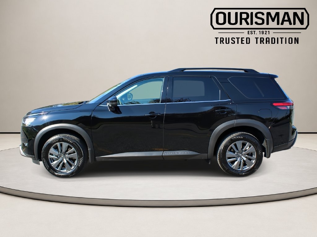 Used 2025 Nissan Pathfinder SV w/ SV Premium Package AWD/4WD image 6