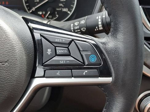 Certified 2023 Nissan Altima 2.5 SV w/ SV Premium Package AWD/4WD image 24