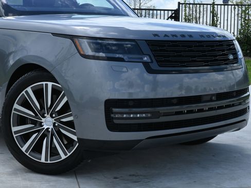Used 2023 Land Rover Range Rover SE AWD/4WD image 38