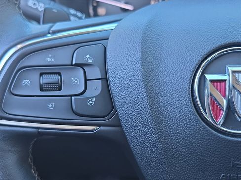 Used 2021 Buick Envision Essence w/ Technology Package I image 20