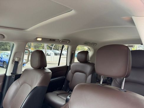 Used 2024 INFINITI QX80 Premium Select w/ Cargo Package image 16