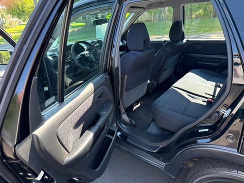 Used 2006 Honda CR-V LX image 10