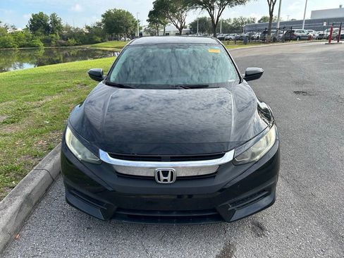Used 2018 Honda Civic LX image 9