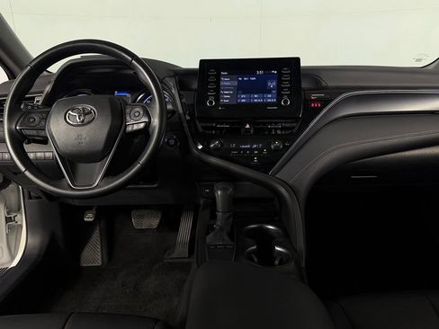 Used 2023 Toyota Camry SE w/ Convenience Package FWD image 13