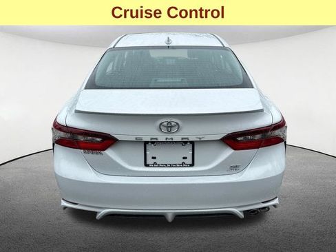 Used 2023 Toyota Camry SE AWD/4WD image 9