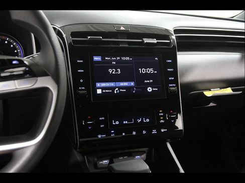 Certified 2024 Hyundai Santa Cruz SEL AWD/4WD image 9