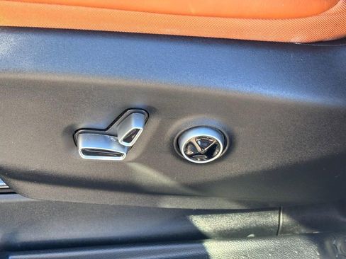 Used 2024 Chrysler Pacifica Pinnacle w/ Trailer Tow Group image 26