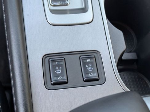 Used 2024 Nissan Murano SV w/ SV Midnight Edition Package image 18