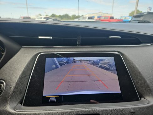 Used 2019 Cadillac XT4 Sport image 12