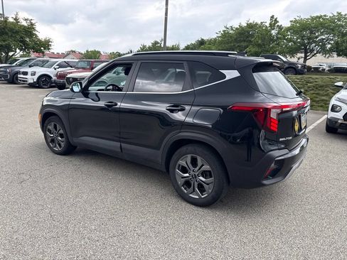 Certified 2024 Kia Seltos S AWD/4WD image 4