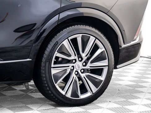 Certified 2025 Cadillac Lyriq Luxury w/ LPO, Floor Liner Package image 38