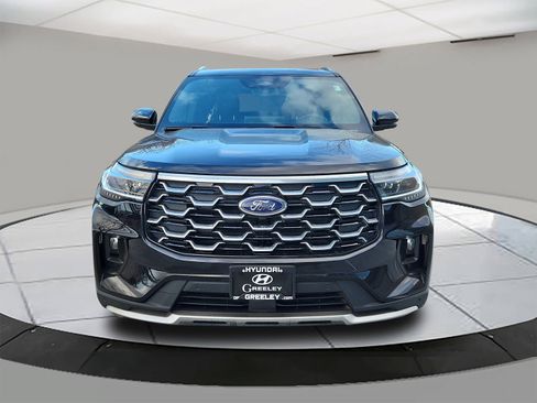 Used 2025 Ford Explorer Platinum w/ LUX Leather Package image 8