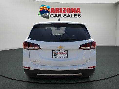 Used 2023 Chevrolet Equinox LS image 3