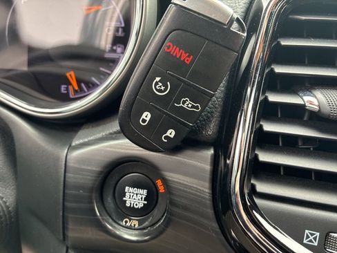 Used 2020 Jeep Grand Cherokee Altitude AWD/4WD image 30