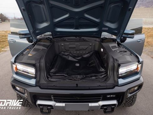 Used 2024 GMC Hummer EV 3X w/ Omega Edition image 27