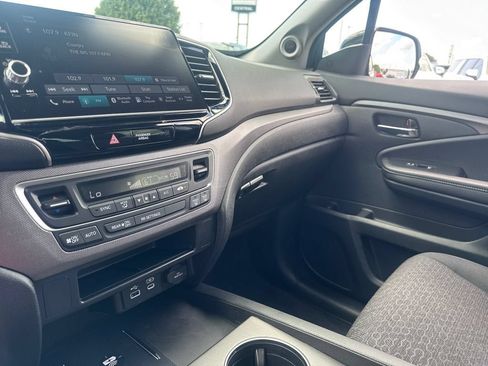 Used 2024 Honda Ridgeline Sport image 23